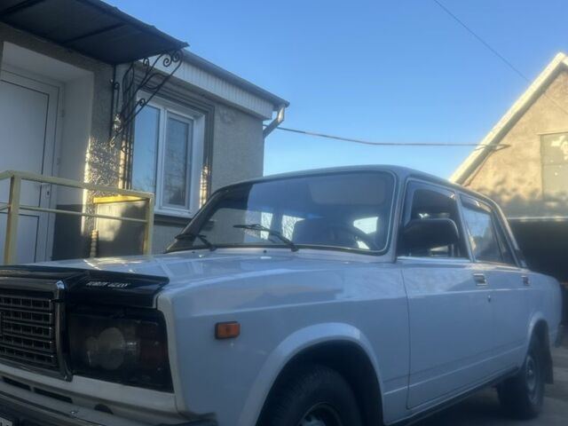 Белый ВАЗ 2107, объемом двигателя 0 л и пробегом 50 тыс. км за 3500 $, фото 4 на Automoto.ua