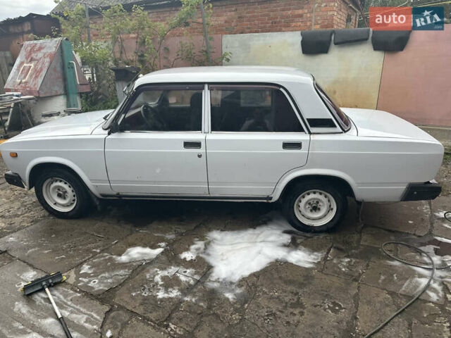 Білий ВАЗ 2107, об'ємом двигуна 1.5 л та пробігом 203 тис. км за 1350 $, фото 4 на Automoto.ua