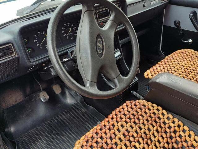 Белый ВАЗ 2107, объемом двигателя 0 л и пробегом 125 тыс. км за 2100 $, фото 7 на Automoto.ua