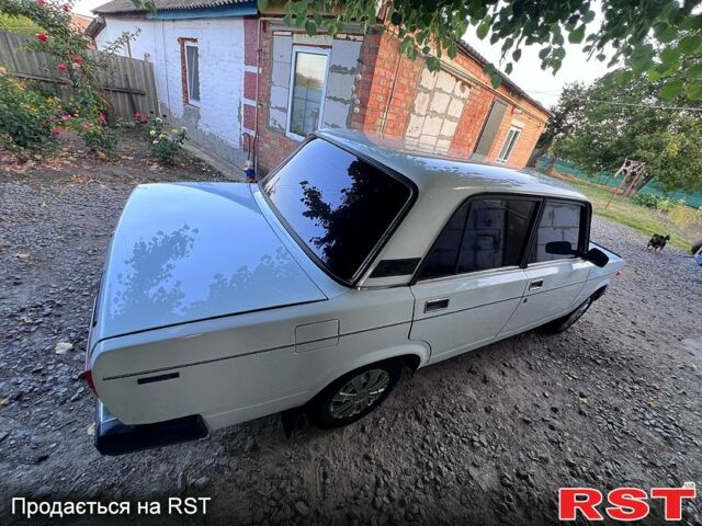 Білий ВАЗ 2107, об'ємом двигуна 1.5 л та пробігом 170 тис. км за 1250 $, фото 1 на Automoto.ua