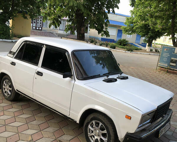 Белый ВАЗ 2107, объемом двигателя 1.5 л и пробегом 150 тыс. км за 900 $, фото 10 на Automoto.ua