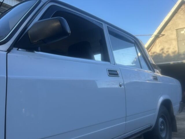 Белый ВАЗ 2107, объемом двигателя 0 л и пробегом 50 тыс. км за 3500 $, фото 5 на Automoto.ua