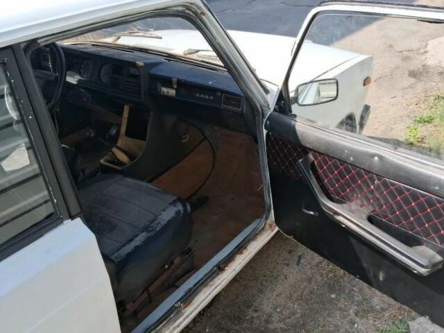 Білий ВАЗ 2107, об'ємом двигуна 1.5 л та пробігом 99 тис. км за 18000 $, фото 3 на Automoto.ua