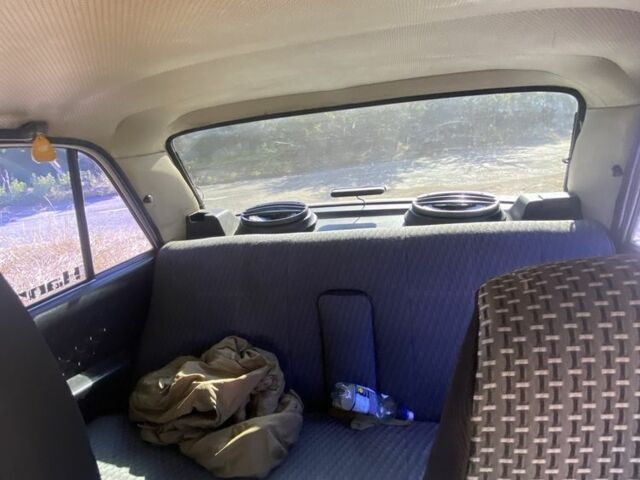 Белый ВАЗ 2107, объемом двигателя 1.5 л и пробегом 1000 тыс. км за 956 $, фото 5 на Automoto.ua