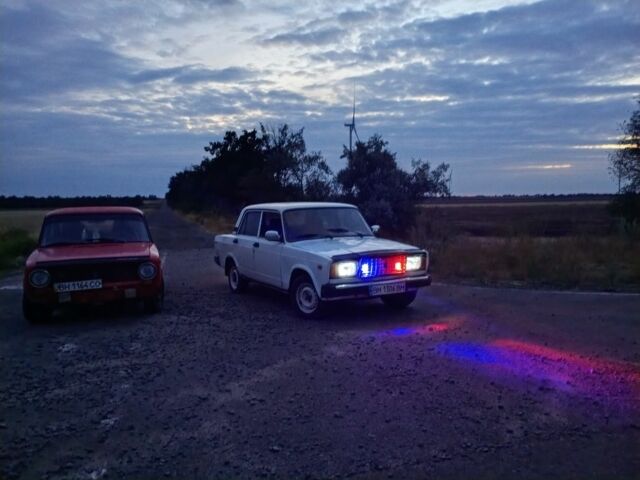 Білий ВАЗ 2107, об'ємом двигуна 1.5 л та пробігом 794 тис. км за 900 $, фото 6 на Automoto.ua