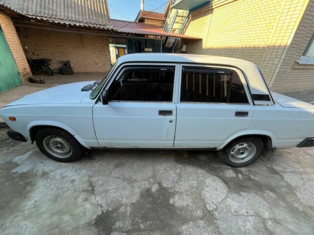 Белый ВАЗ 2107, объемом двигателя 1.5 л и пробегом 60 тыс. км за 1450 $, фото 6 на Automoto.ua