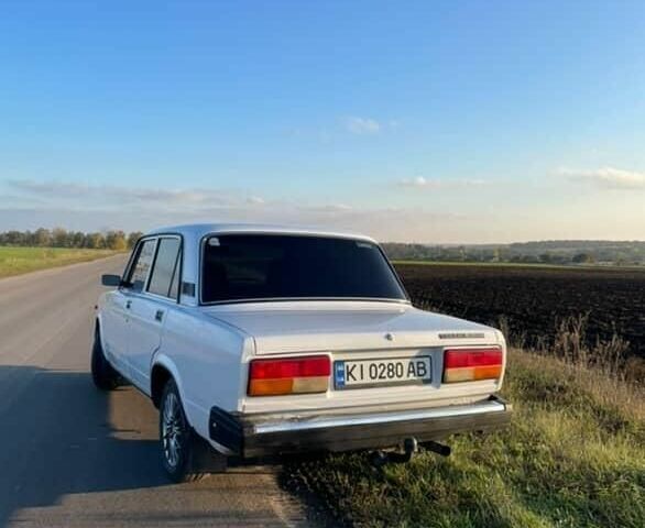Белый ВАЗ 2107, объемом двигателя 0 л и пробегом 50 тыс. км за 1700 $, фото 5 на Automoto.ua
