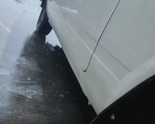 Білий ВАЗ 2107, об'ємом двигуна 1.5 л та пробігом 53 тис. км за 1799 $, фото 2 на Automoto.ua