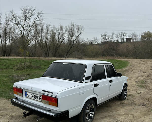 Білий ВАЗ 2107, об'ємом двигуна 1.5 л та пробігом 116 тис. км за 2500 $, фото 5 на Automoto.ua