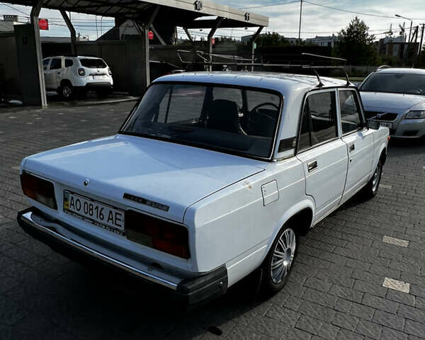 Белый ВАЗ 2107, объемом двигателя 1.5 л и пробегом 120 тыс. км за 1300 $, фото 1 на Automoto.ua