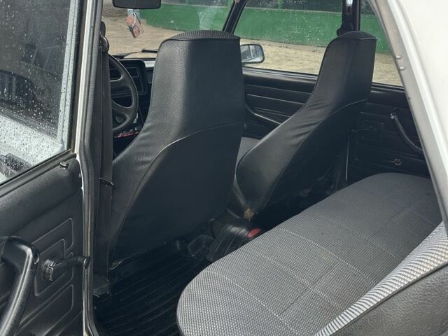 Білий ВАЗ 2107, об'ємом двигуна 1.5 л та пробігом 116 тис. км за 2500 $, фото 4 на Automoto.ua