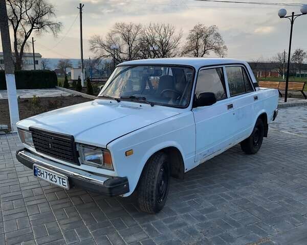 Белый ВАЗ 2107, объемом двигателя 1.45 л и пробегом 96 тыс. км за 1300 $, фото 1 на Automoto.ua