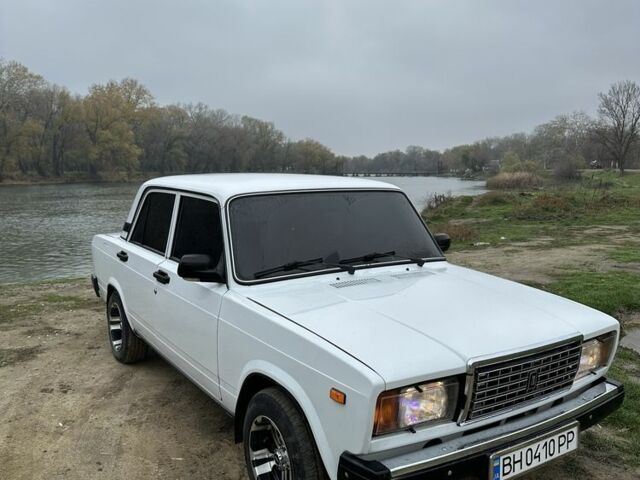 Білий ВАЗ 2107, об'ємом двигуна 1.5 л та пробігом 116 тис. км за 2500 $, фото 1 на Automoto.ua