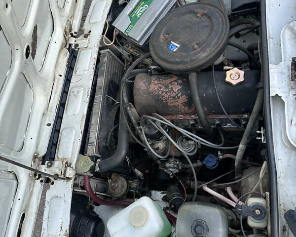 Білий ВАЗ 2107, об'ємом двигуна 1.45 л та пробігом 80 тис. км за 1100 $, фото 7 на Automoto.ua