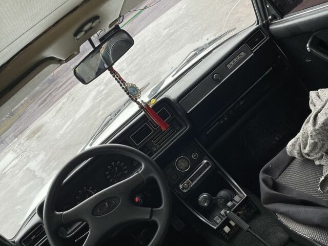 Белый ВАЗ 2107, объемом двигателя 1.6 л и пробегом 200 тыс. км за 1600 $, фото 5 на Automoto.ua