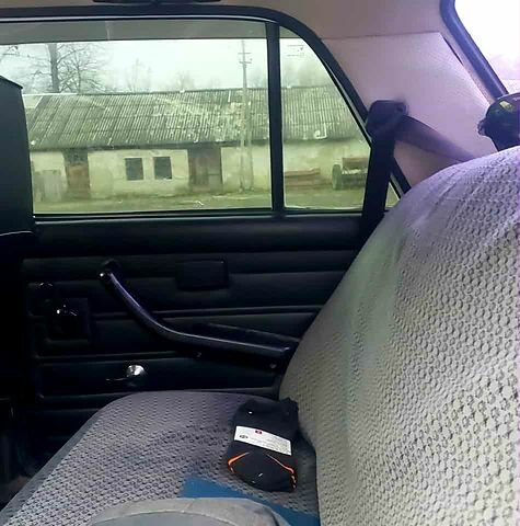 Білий ВАЗ 2107, об'ємом двигуна 1.6 л та пробігом 72 тис. км за 1750 $, фото 5 на Automoto.ua