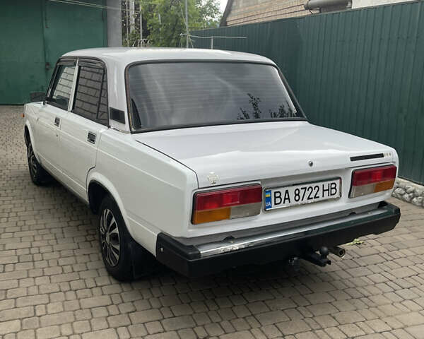 Белый ВАЗ 2107, объемом двигателя 1.45 л и пробегом 127 тыс. км за 1850 $, фото 3 на Automoto.ua