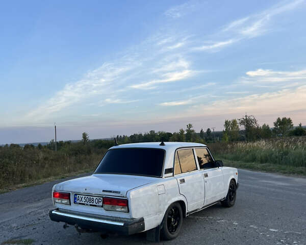 Білий ВАЗ 2107, об'ємом двигуна 1.45 л та пробігом 60 тис. км за 1200 $, фото 2 на Automoto.ua
