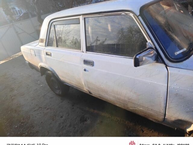 Білий ВАЗ 2107, об'ємом двигуна 1 л та пробігом 75 тис. км за 473 $, фото 6 на Automoto.ua