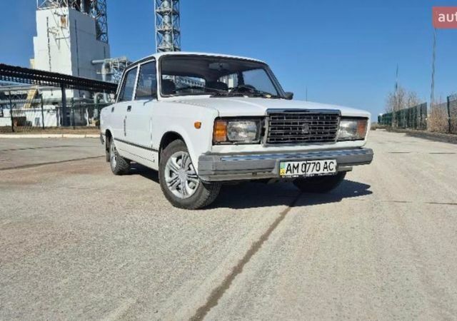 Белый ВАЗ 2107, объемом двигателя 1.45 л и пробегом 161 тыс. км за 1290 $, фото 13 на Automoto.ua