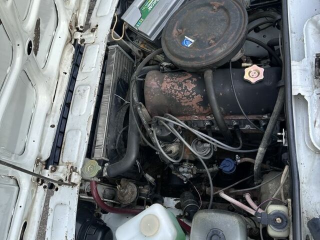 Белый ВАЗ 2107, объемом двигателя 1.5 л и пробегом 80 тыс. км за 1100 $, фото 7 на Automoto.ua