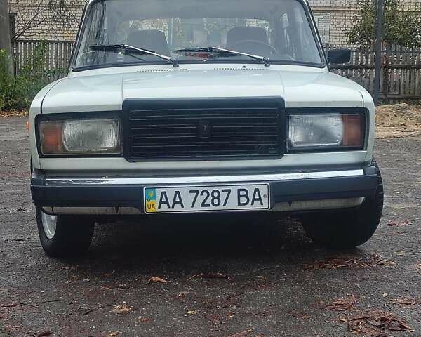 ВАЗ 2107 2007 в Радомышле на Automoto.ua Белый ВАЗ 2107, объемом двигателя 1.5 л и пробегом 148 тыс. км за 1350 $, фото 8 на Automoto.ua