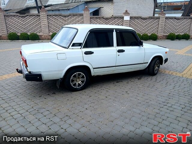 Белый ВАЗ 2107, объемом двигателя 1.5 л и пробегом 0 тыс. км за 1450 $, фото 1 на Automoto.ua