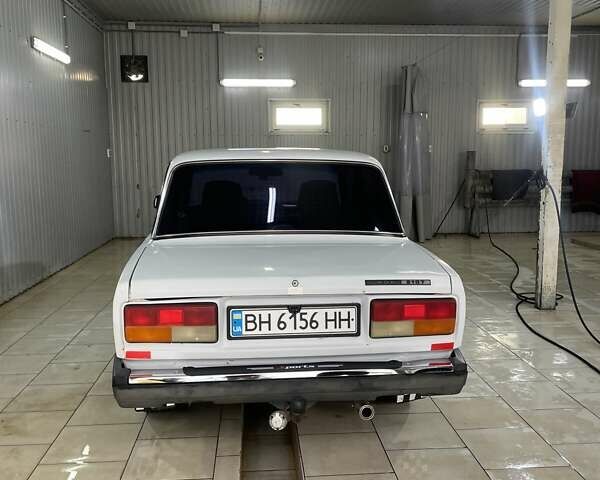 Белый ВАЗ 2107, объемом двигателя 1.57 л и пробегом 68 тыс. км за 2300 $, фото 7 на Automoto.ua