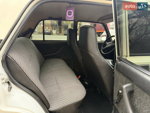 Белый ВАЗ 2107, объемом двигателя 1.6 л и пробегом 81 тыс. км за 1250 $, фото 16 на Automoto.ua