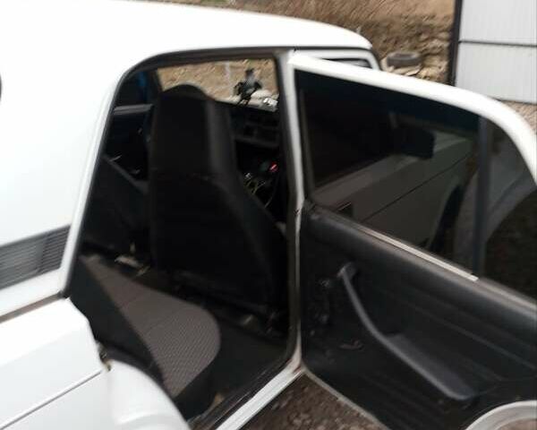 Білий ВАЗ 2107, об'ємом двигуна 1.6 л та пробігом 47 тис. км за 1500 $, фото 22 на Automoto.ua