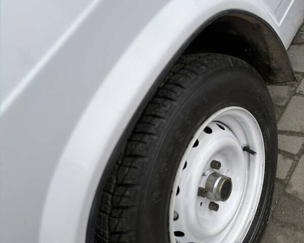 Белый ВАЗ 2107, объемом двигателя 1.5 л и пробегом 75 тыс. км за 1999 $, фото 29 на Automoto.ua