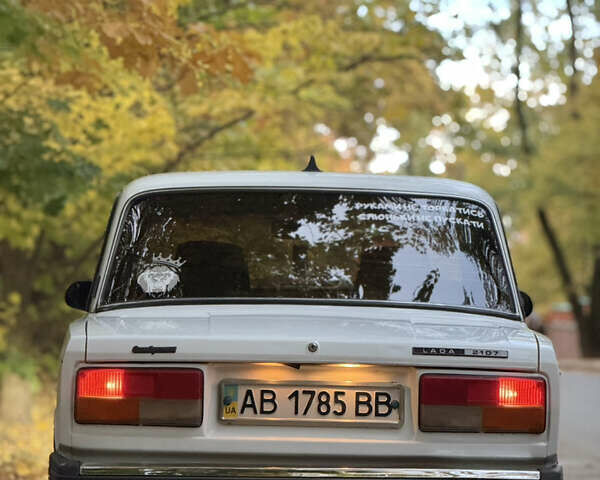 Белый ВАЗ 2107, объемом двигателя 1.6 л и пробегом 56 тыс. км за 1699 $, фото 3 на Automoto.ua