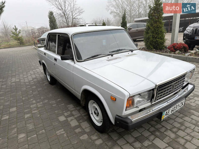 Белый ВАЗ 2107, объемом двигателя 1.5 л и пробегом 75 тыс. км за 1999 $, фото 1 на Automoto.ua