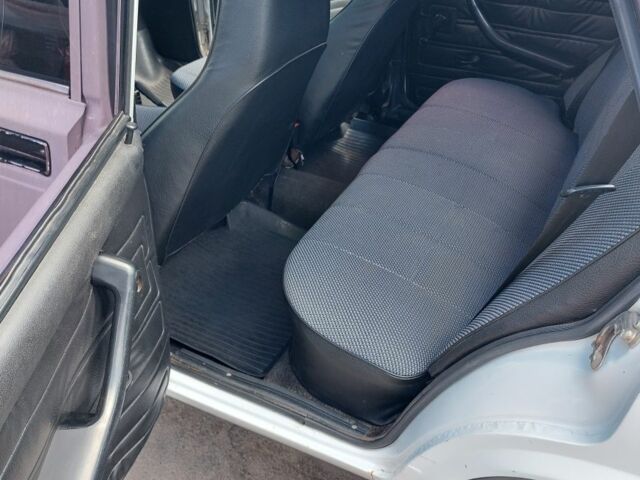 Белый ВАЗ 2107, объемом двигателя 1.6 л и пробегом 84 тыс. км за 2500 $, фото 4 на Automoto.ua