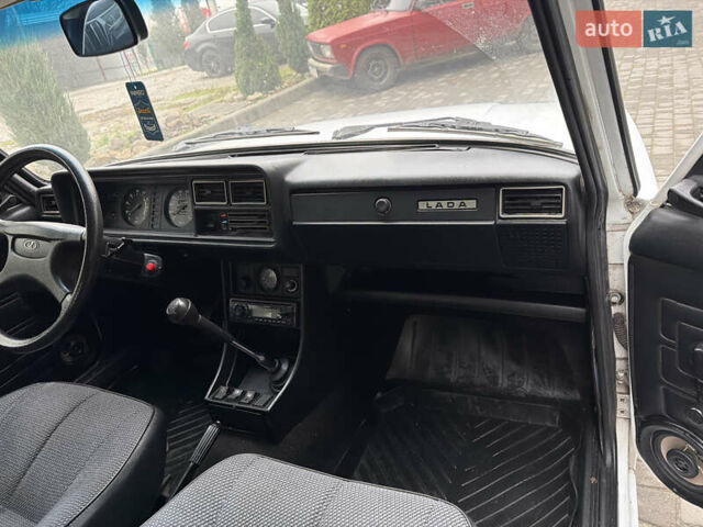 Белый ВАЗ 2107, объемом двигателя 1.5 л и пробегом 75 тыс. км за 1999 $, фото 25 на Automoto.ua