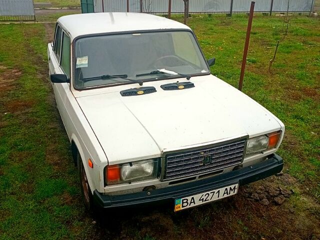 Белый ВАЗ 2107, объемом двигателя 1.6 л и пробегом 50 тыс. км за 550 $, фото 9 на Automoto.ua