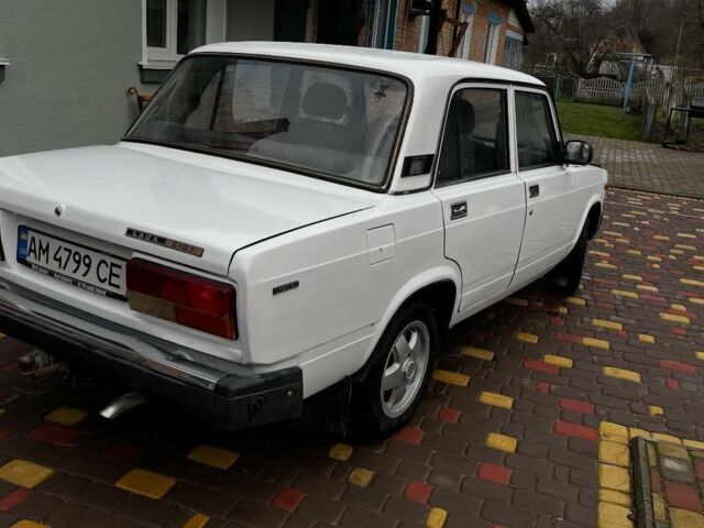 Білий ВАЗ 2107, об'ємом двигуна 1.6 л та пробігом 199 тис. км за 1250 $, фото 3 на Automoto.ua