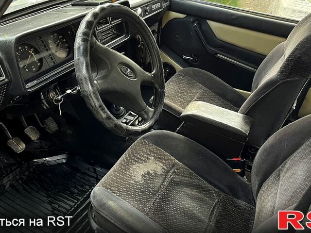 Білий ВАЗ 2107, об'ємом двигуна 1.6 л та пробігом 200 тис. км за 1250 $, фото 2 на Automoto.ua