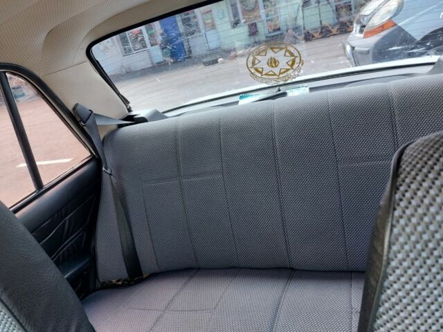 Белый ВАЗ 2107, объемом двигателя 1.6 л и пробегом 84 тыс. км за 2500 $, фото 3 на Automoto.ua