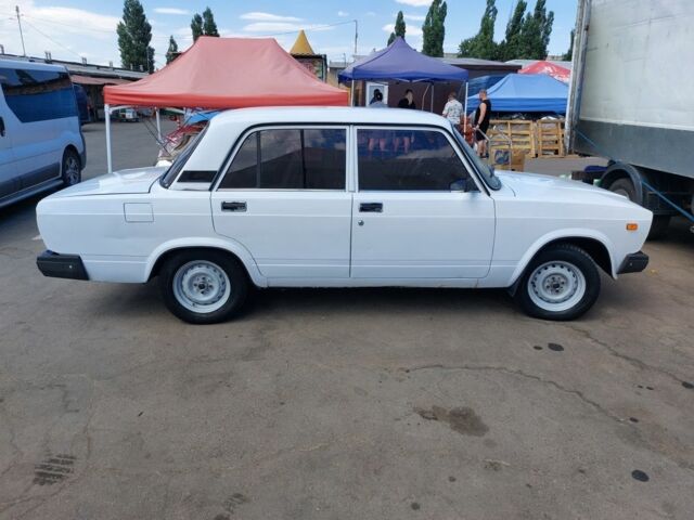 Белый ВАЗ 2107, объемом двигателя 1.6 л и пробегом 84 тыс. км за 2500 $, фото 10 на Automoto.ua