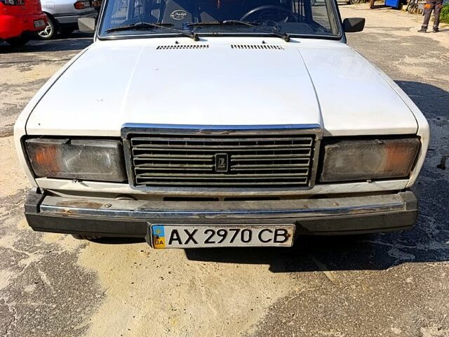 Белый ВАЗ 2107, объемом двигателя 1.6 л и пробегом 103 тыс. км за 1200 $, фото 1 на Automoto.ua