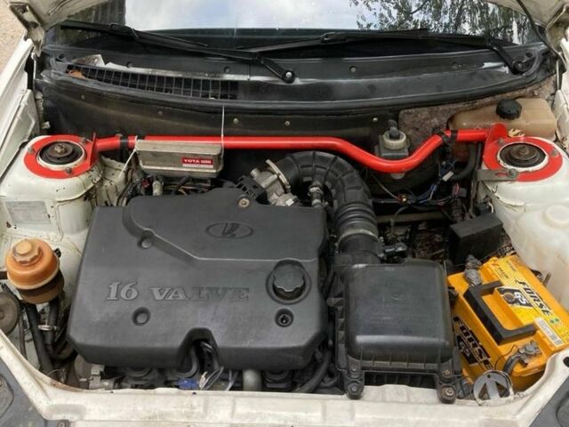 Белый ВАЗ 2107, объемом двигателя 1.6 л и пробегом 206 тыс. км за 1700 $, фото 7 на Automoto.ua