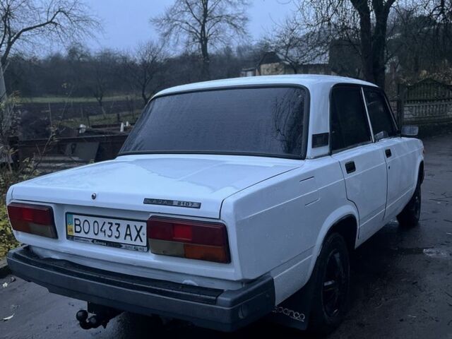 Білий ВАЗ 2107, об'ємом двигуна 1.6 л та пробігом 200 тис. км за 800 $, фото 3 на Automoto.ua