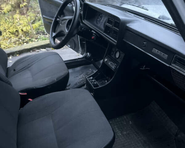 Білий ВАЗ 2107, об'ємом двигуна 1.57 л та пробігом 200 тис. км за 1050 $, фото 13 на Automoto.ua