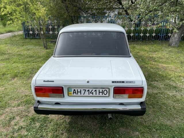 Білий ВАЗ 2107, об'ємом двигуна 0 л та пробігом 54 тис. км за 2200 $, фото 4 на Automoto.ua