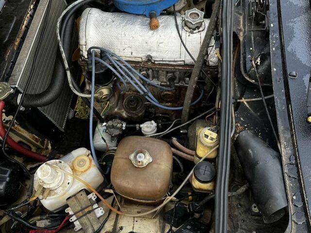 Белый ВАЗ 2107, объемом двигателя 1.5 л и пробегом 100 тыс. км за 1000 $, фото 4 на Automoto.ua