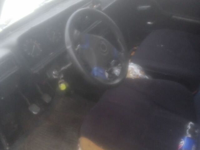 Белый ВАЗ 2107, объемом двигателя 1.5 л и пробегом 2 тыс. км за 357 $, фото 1 на Automoto.ua