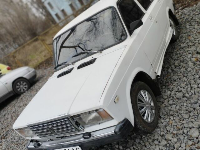 Белый ВАЗ 2107, объемом двигателя 1.5 л и пробегом 42 тыс. км за 1200 $, фото 7 на Automoto.ua