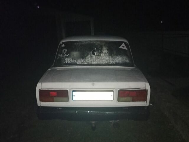 Білий ВАЗ 2107, об'ємом двигуна 1.5 л та пробігом 1 тис. км за 800 $, фото 2 на Automoto.ua