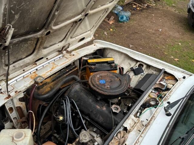 Белый ВАЗ 2107, объемом двигателя 1.5 л и пробегом 365 тыс. км за 501 $, фото 7 на Automoto.ua
